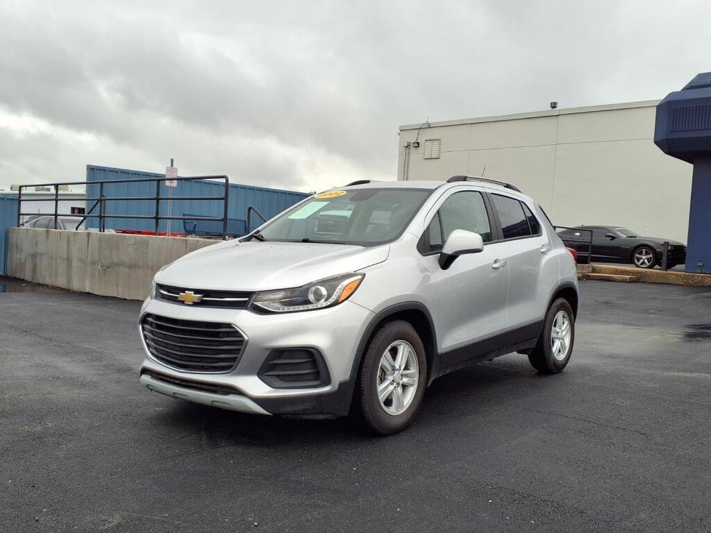 2022 Chevrolet Trax LT's photo