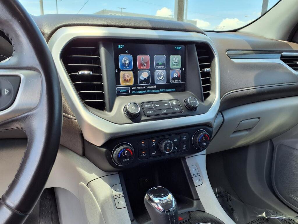 2018 GMC Acadia SLT-1 - Photo 4