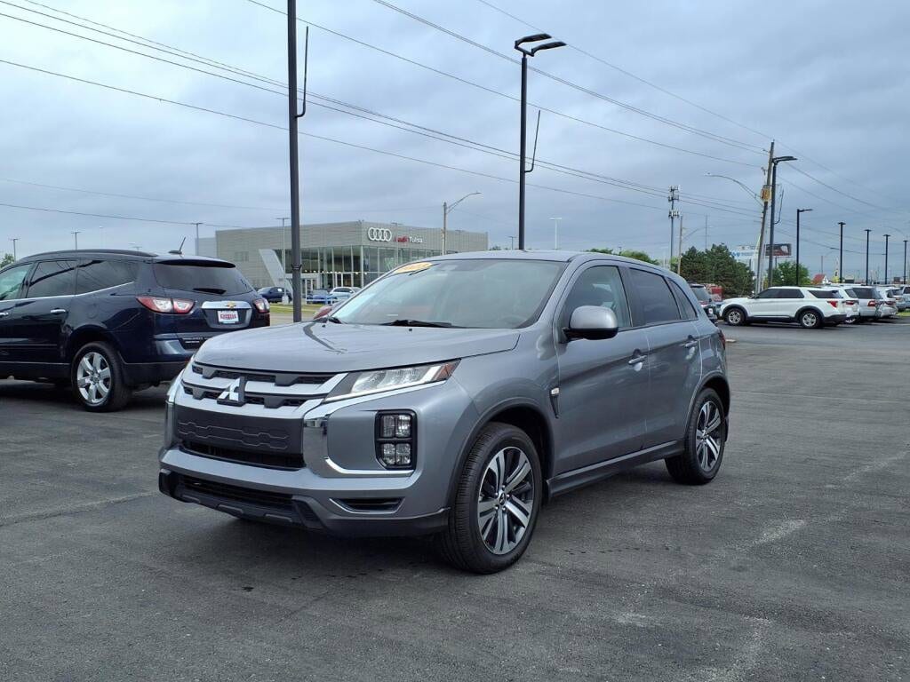 2023 Mitsubishi Outlander Sport 2.0 ES AWC CVT's photo