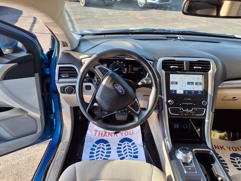 Used 2020 Ford Fusion SE Sedan