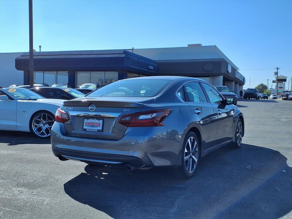Used 2017 Nissan Altima 2.5 SR Sedan