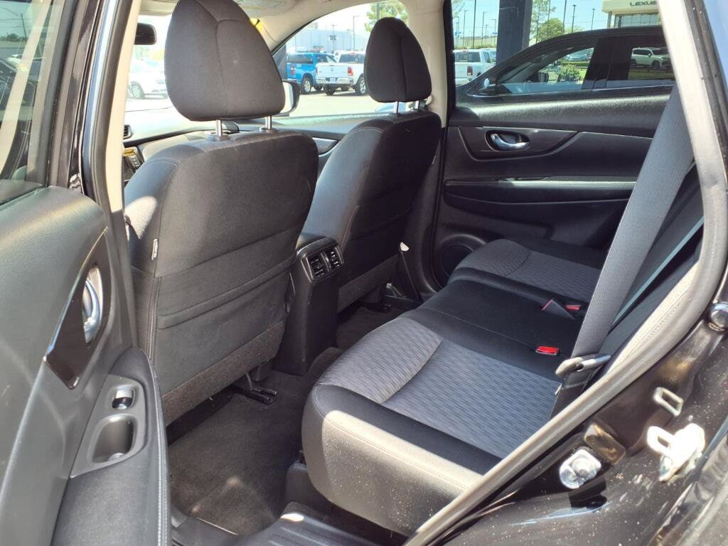 2018 Nissan Rogue S - Photo 7