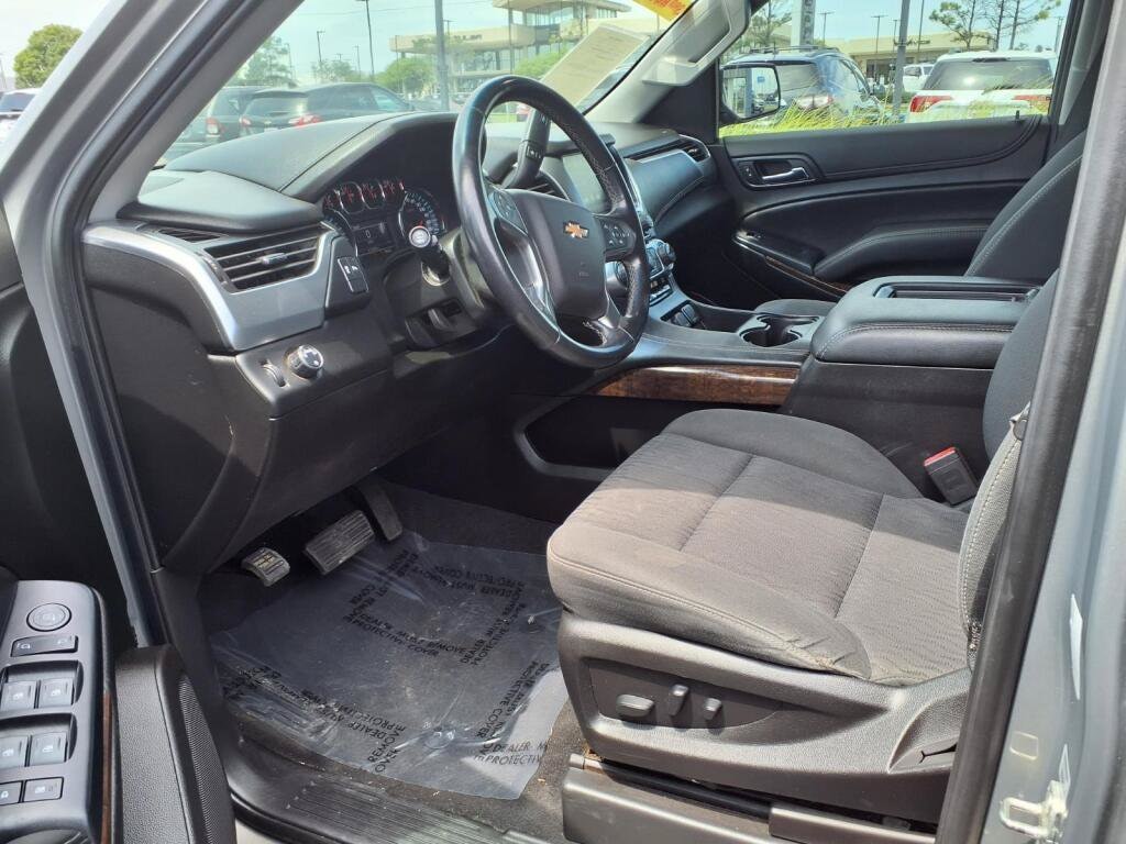 2019 Chevrolet Tahoe LS - Photo 6
