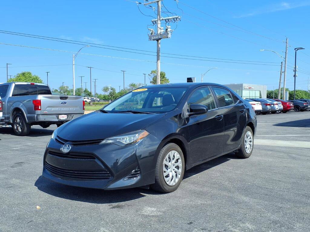 2018 Toyota Corolla LE AT's photo