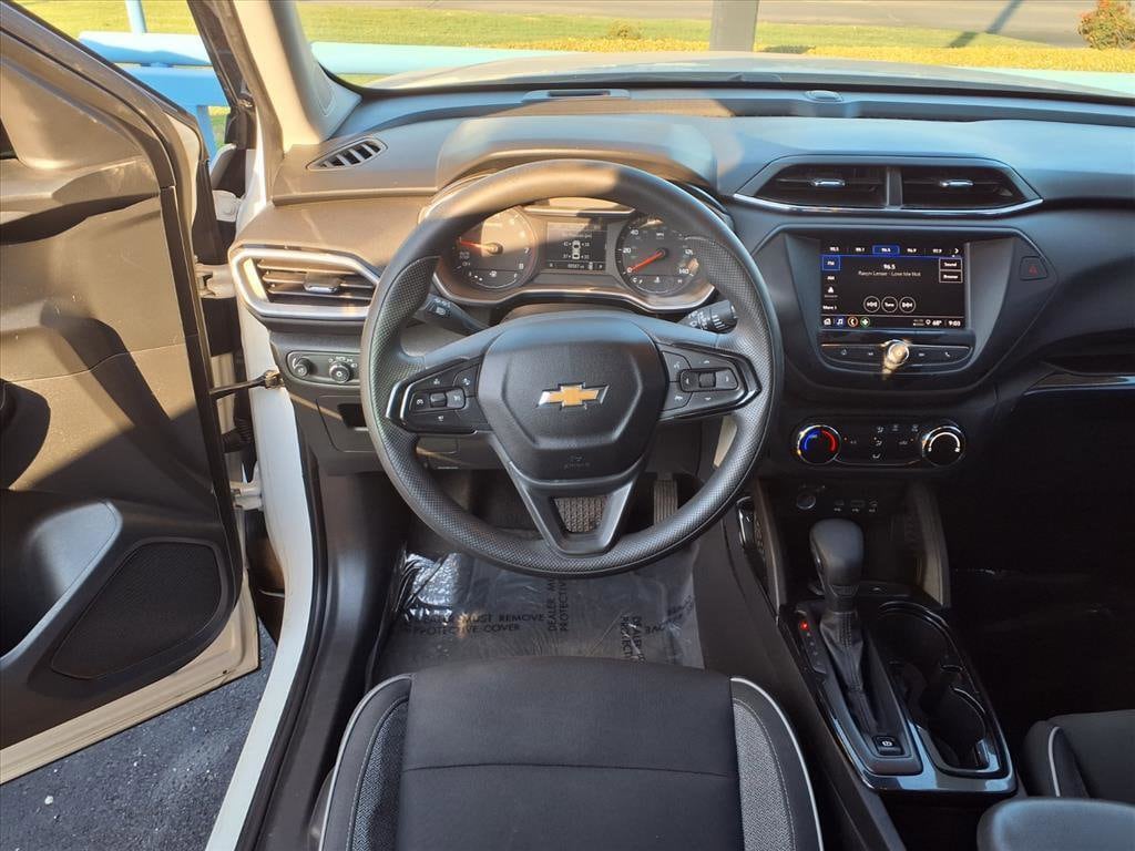 Used 2021 Chevrolet Trailblazer LS SUV