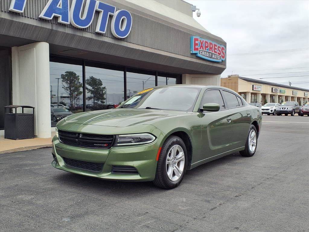 2019 Dodge Charger SXT's photo