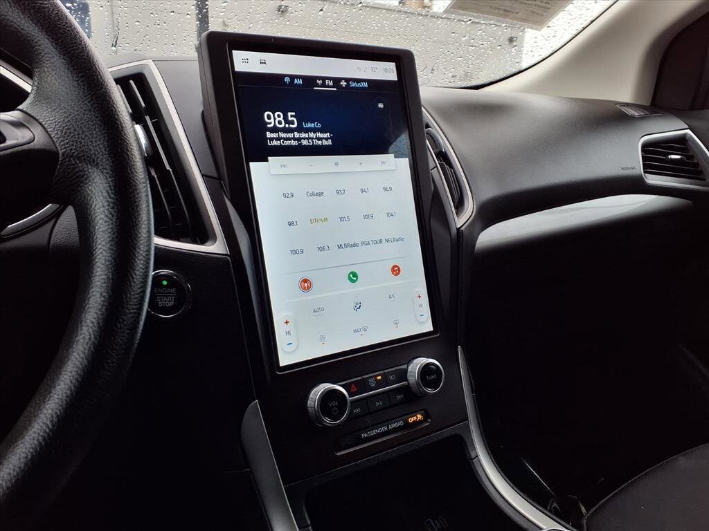 Used 2021 Ford Edge SE SUV