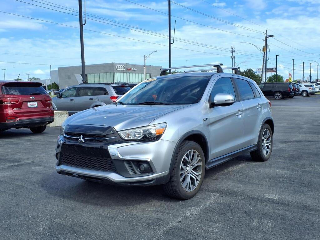 2019 Mitsubishi Outlander Sport 2.0 ES 2WD CVT's photo
