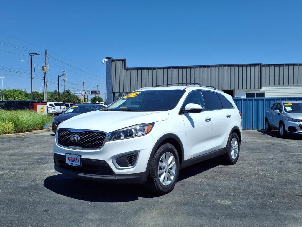 2018 Kia Sorento LX AT's photo