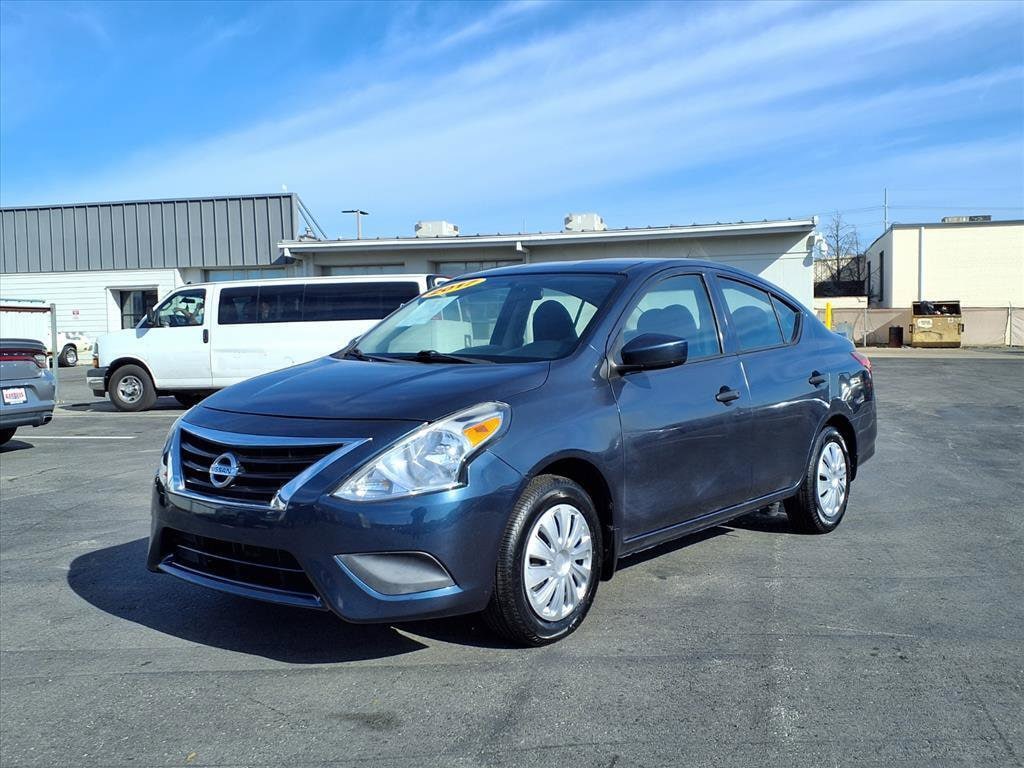 2017 Nissan Versa Sedan