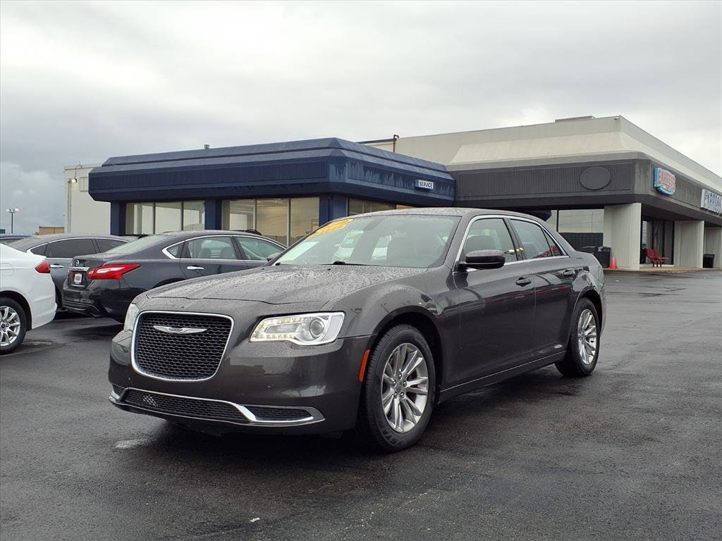 2019 Chrysler 300