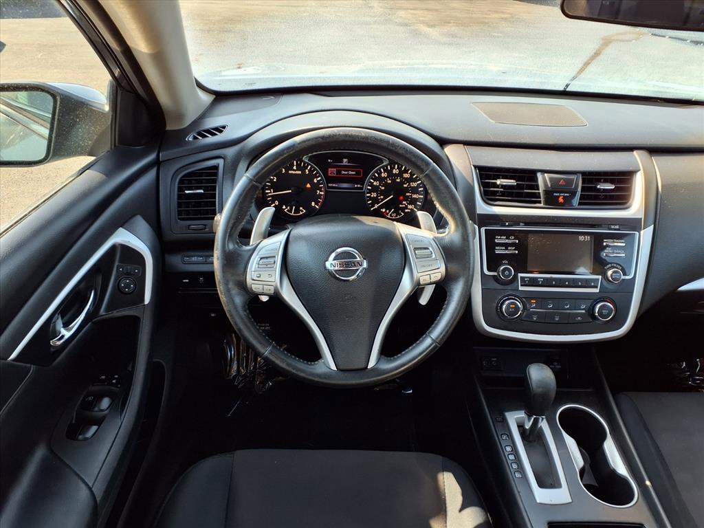 Used 2017 Nissan Altima 2.5 SR Sedan