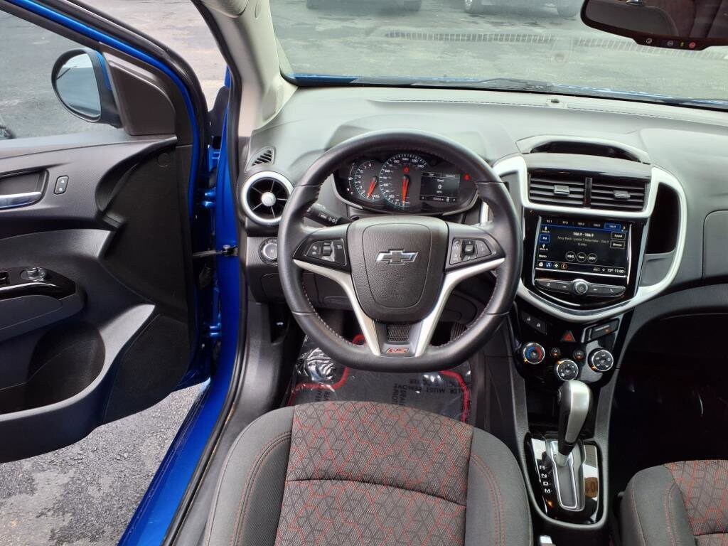 Used 2018 Chevrolet Sonic LT Auto w/1SD Hatchback