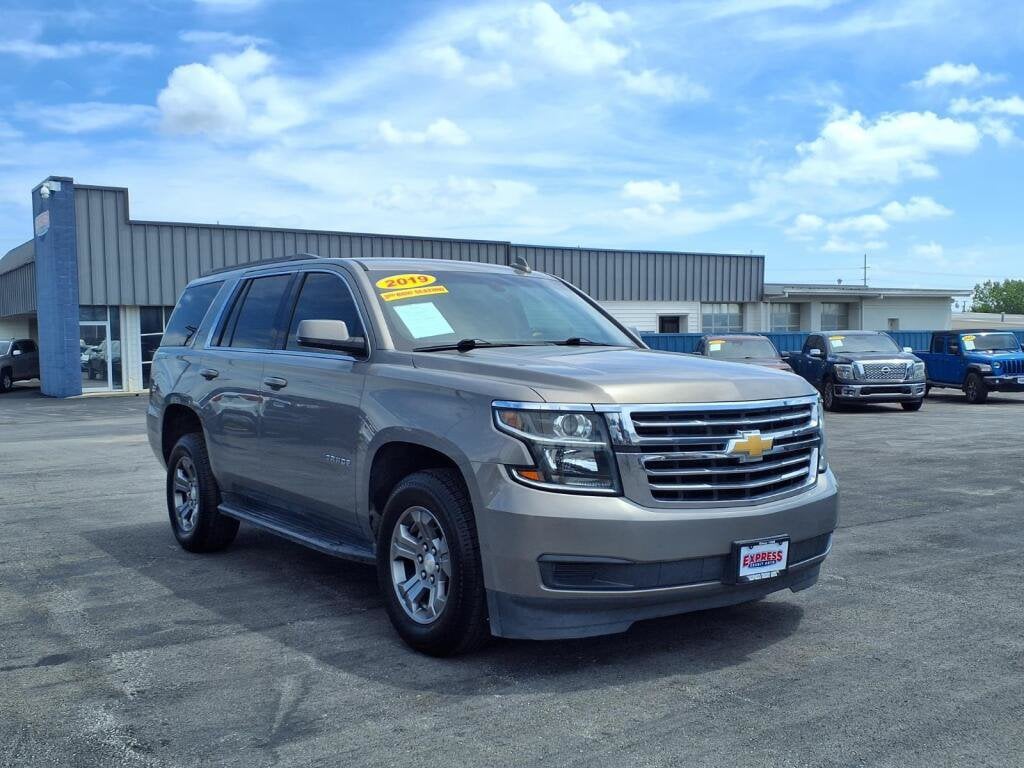 2019 Chevrolet Tahoe LS - Photo 8