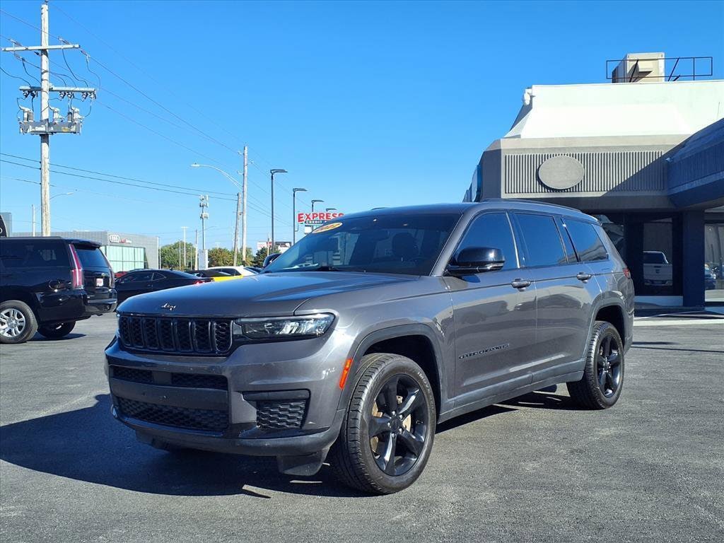 Used 2022 Jeep New Grand Cherokee Laredo SUV
