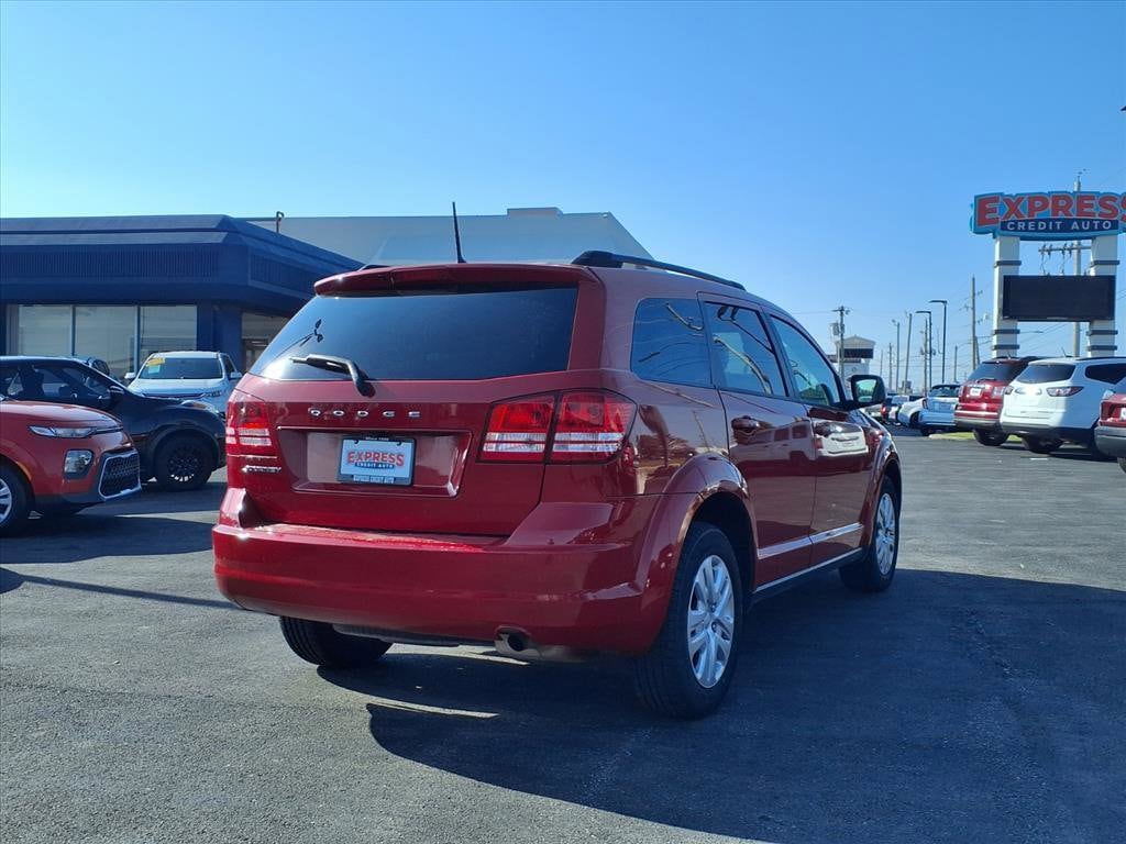 Used 2018 Dodge Journey SE SUV
