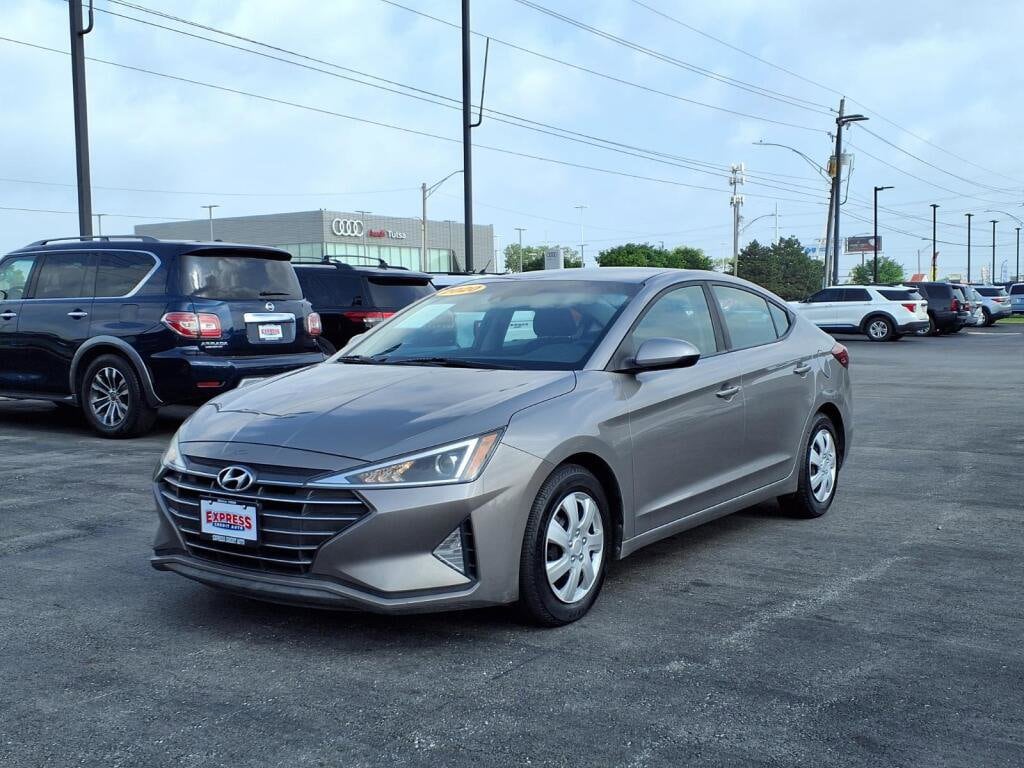 2020 Hyundai Elantra SE