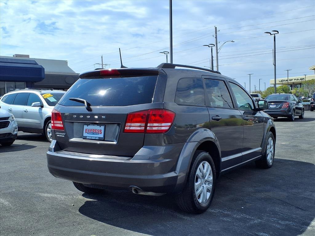 Used 2018 Dodge Journey SE SUV