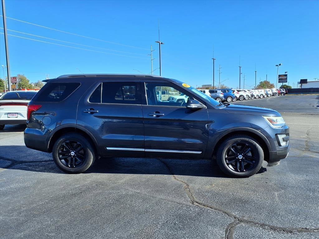 Used 2017 Ford Explorer XLT SUV