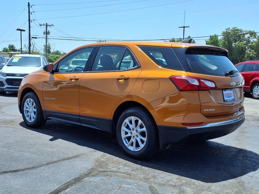 Used 2018 Chevrolet Equinox LS SUV