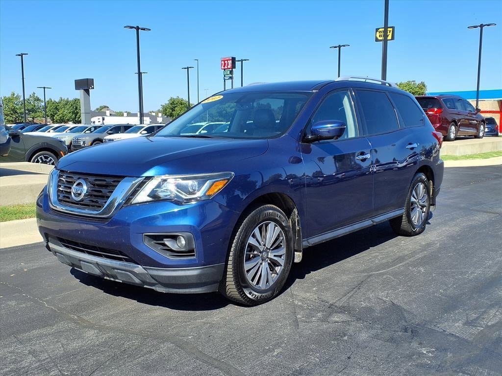 2017 Nissan Pathfinder