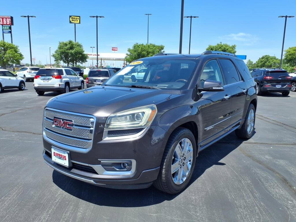 2016 GMC Acadia FWD Denali's photo