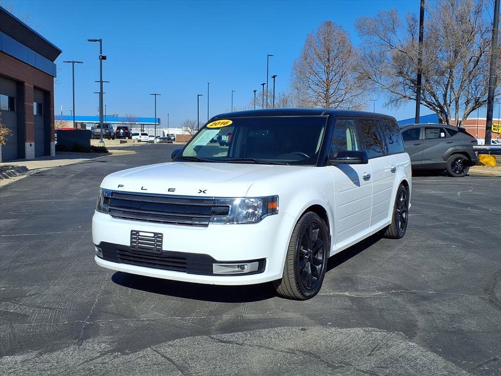 2016 Ford Flex SEL's photo