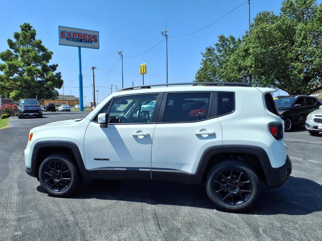 2020 Jeep Renegade Altitude - Photo 8