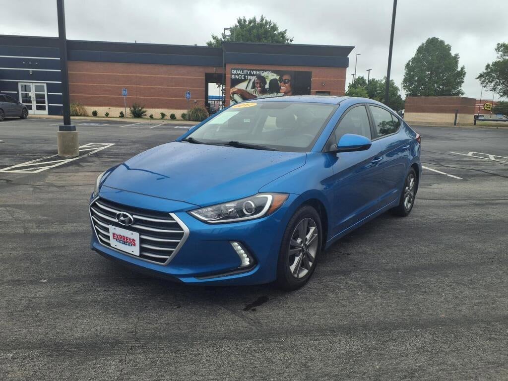 2017 Hyundai Elantra 1.8 Value Edition A/T's photo