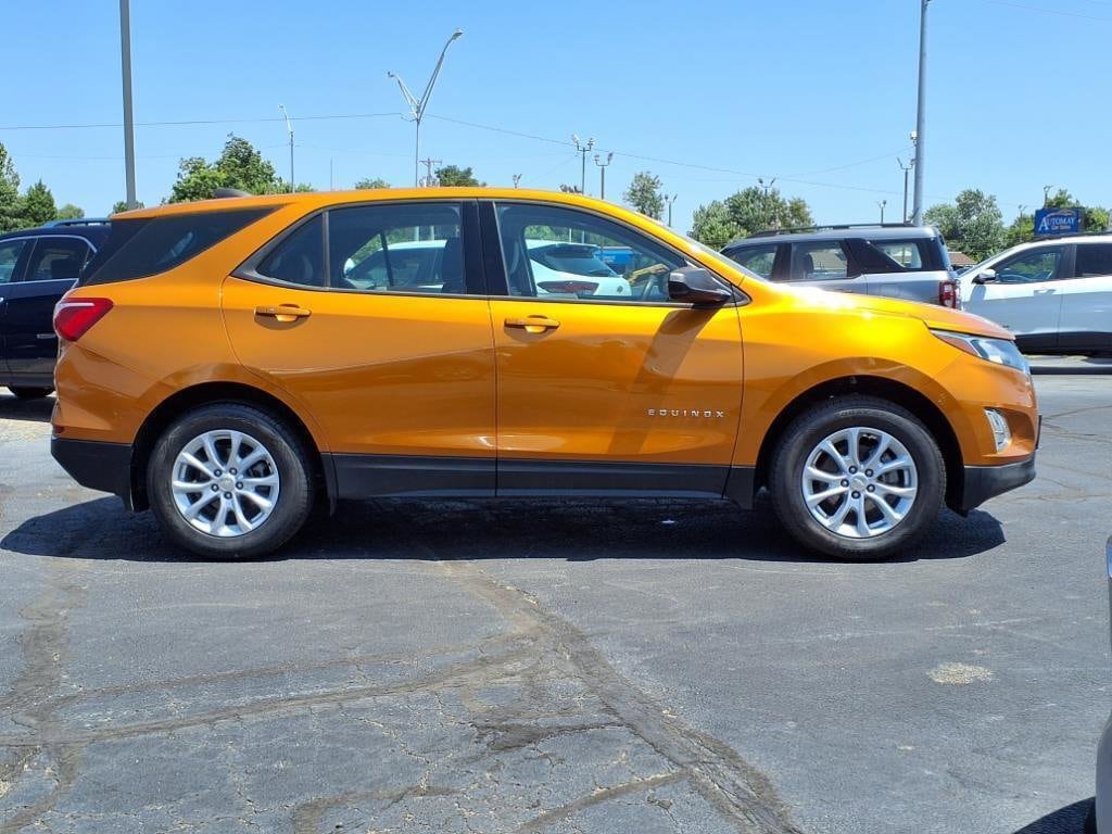 Used 2018 Chevrolet Equinox LS SUV