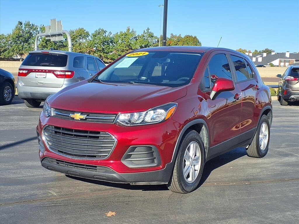 Used 2021 Chevrolet Trax LS SUV