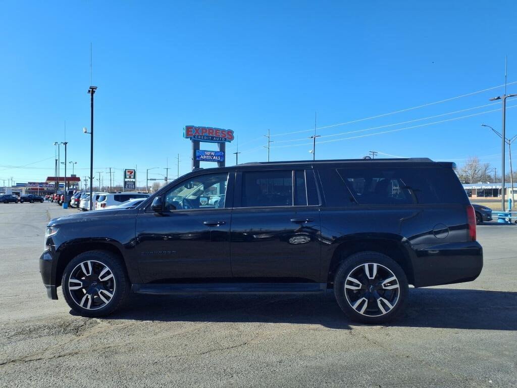 2018 Chevrolet Suburban Premier - Photo 9