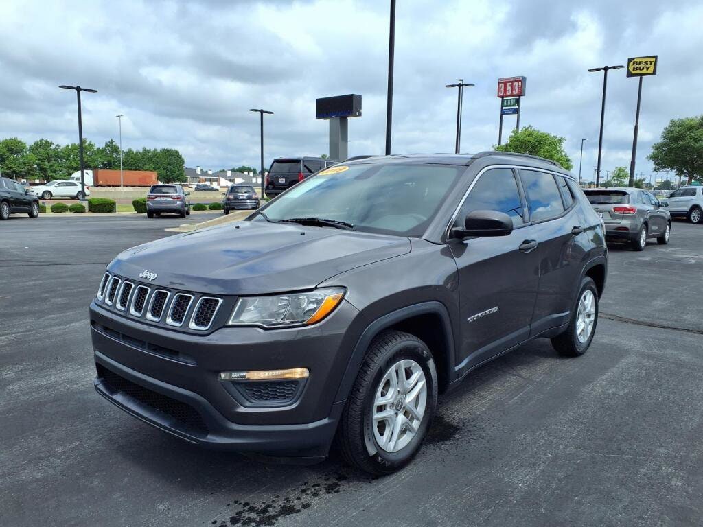 2019 Jeep Compass Sport's photo
