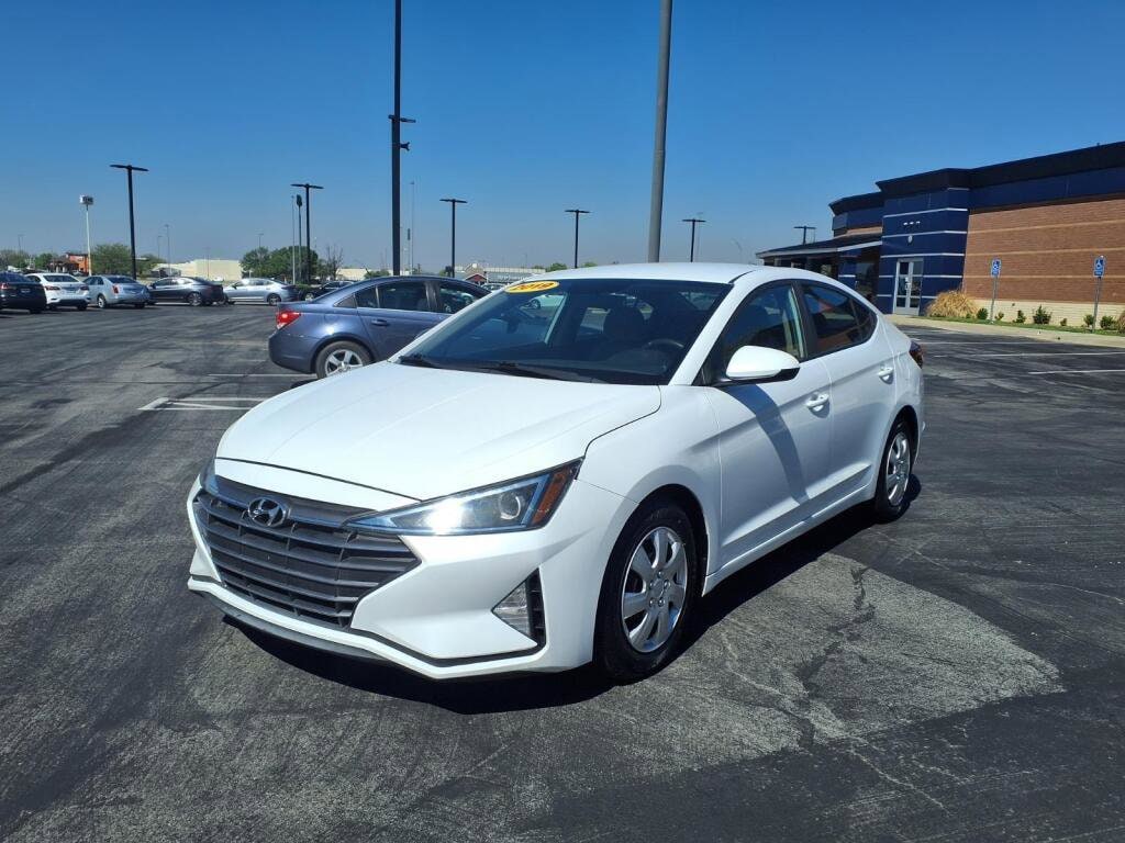 2019 Hyundai Elantra SE