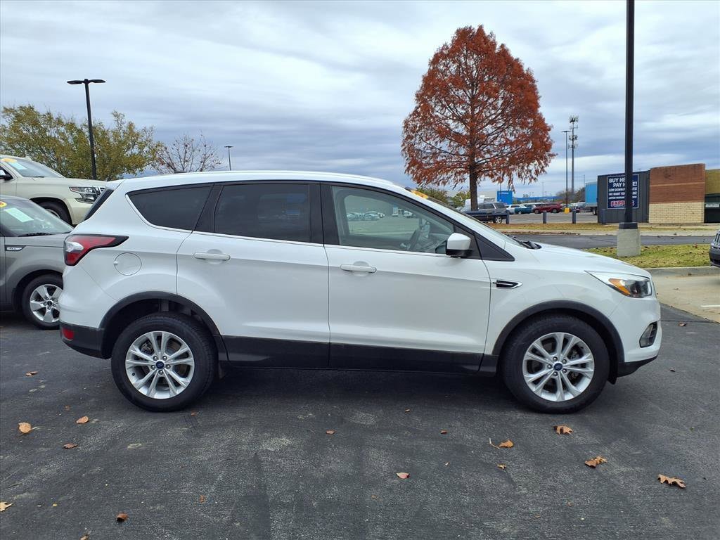 Used 2017 Ford Escape SE SUV