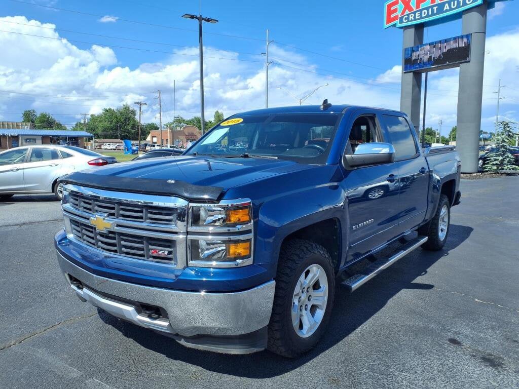 2015 Chevrolet Silverado 1500 LT 4X4 Crew Cab Short Box's photo