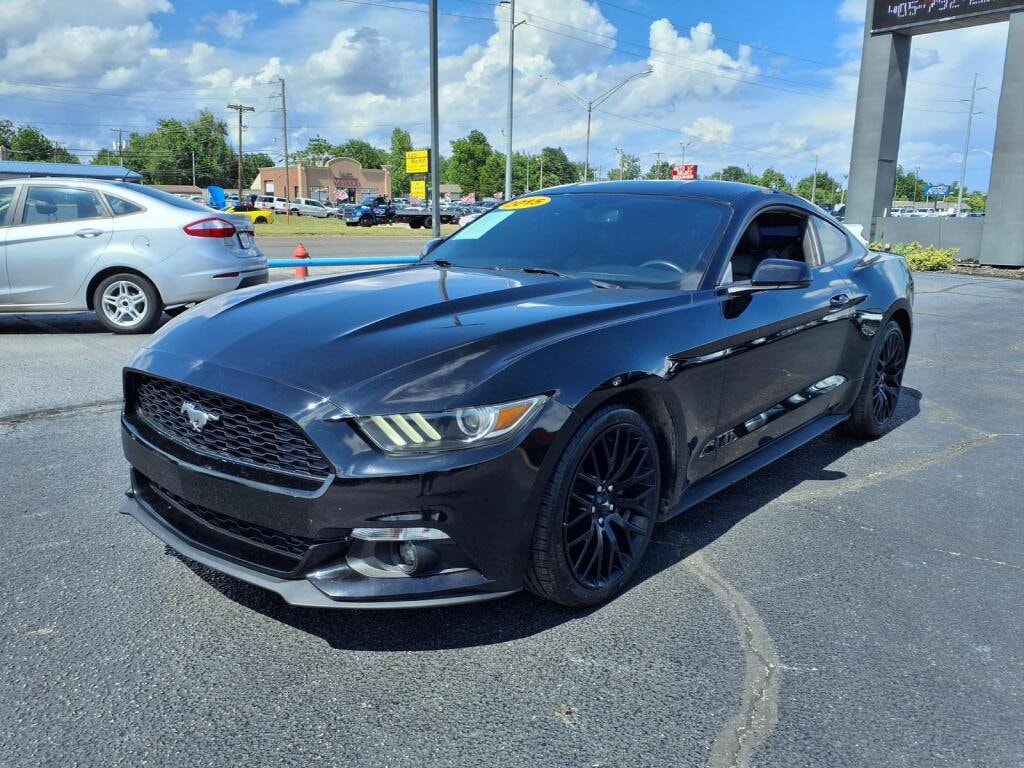 2015 Ford Mustang EcoBoost Coupe Premium's photo