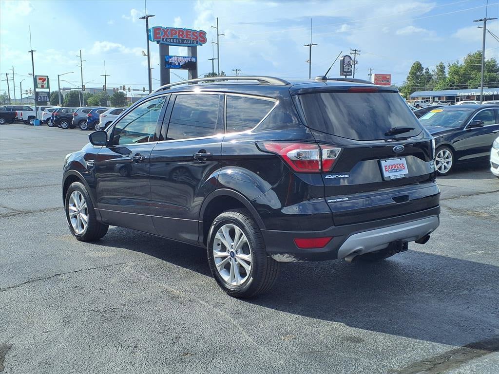 Used 2017 Ford Escape SE SUV