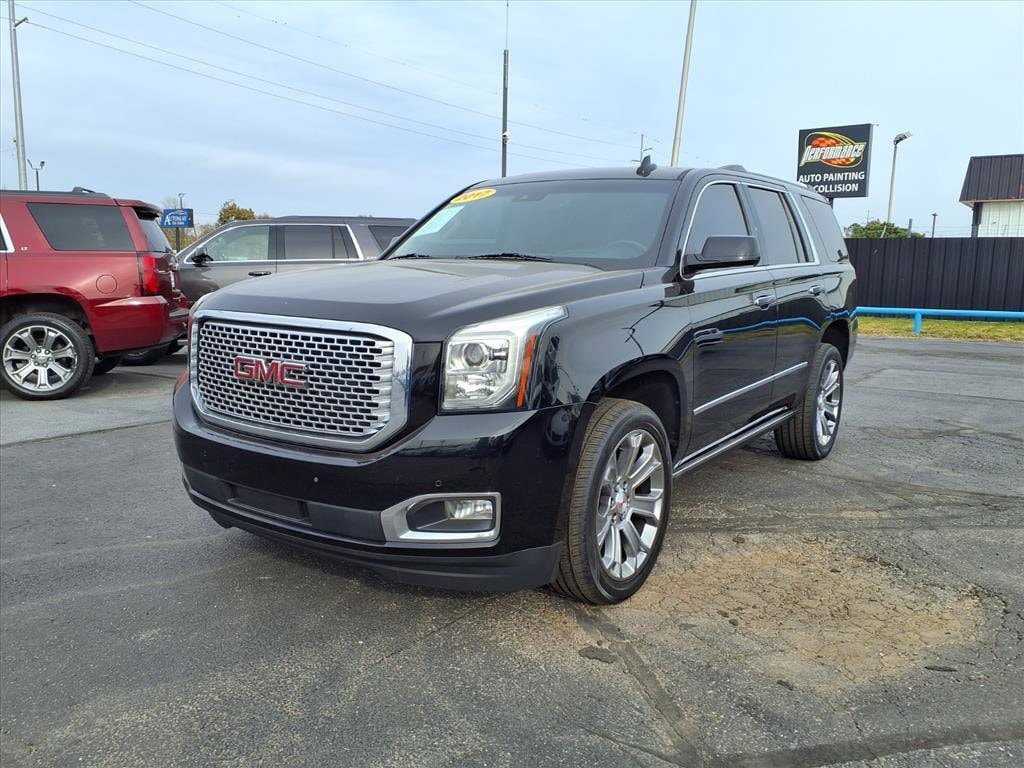 2017 GMC Yukon Denali's photo