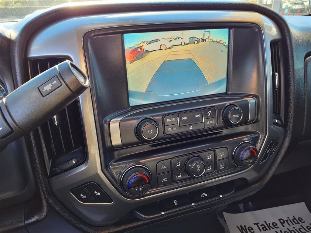 Used 2018 Chevrolet Silverado 1500 LT w/1LT Truck Crew Cab