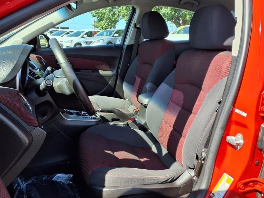Used 2014 Chevrolet Cruze  Sedan