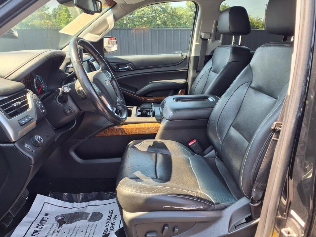 2018 Chevrolet Suburban Premier - Photo 6