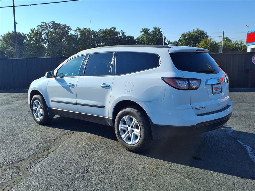 Used 2017 Chevrolet Traverse LS SUV