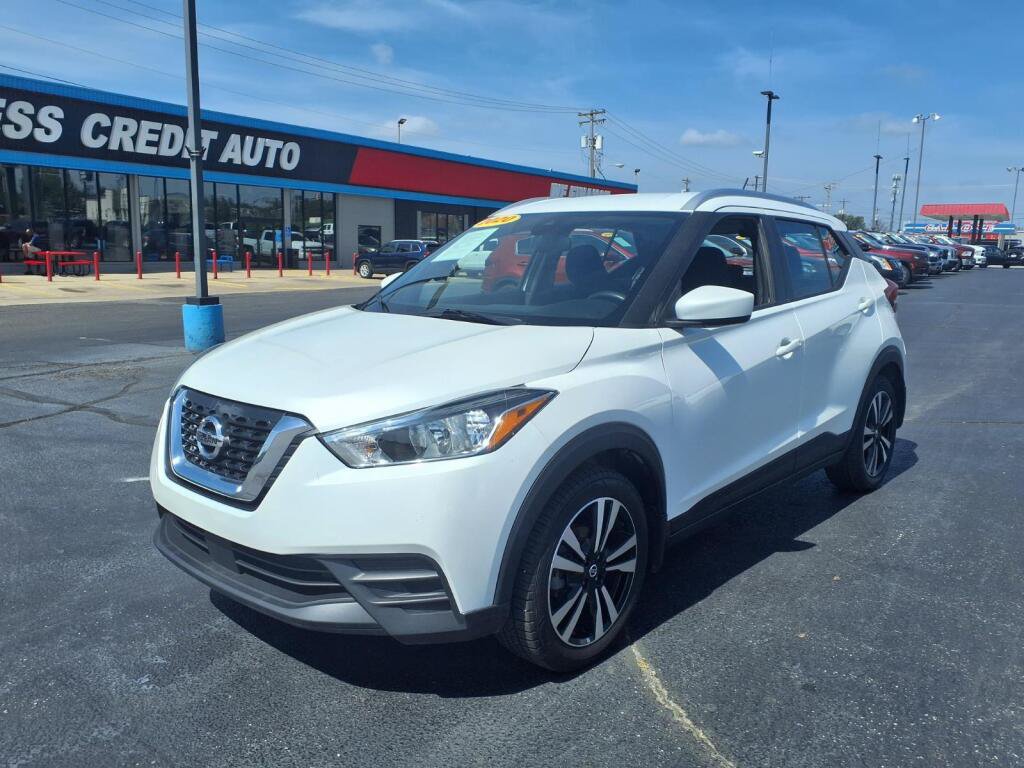 2020 Nissan Kicks 1.6 SV's photo