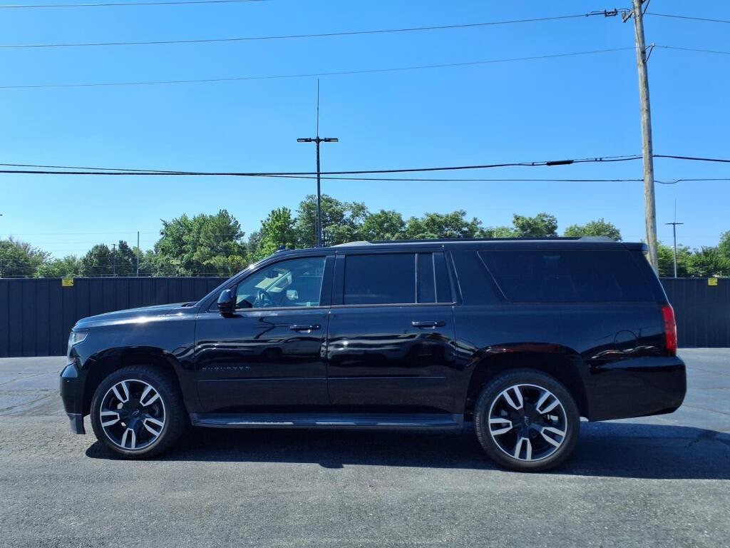 2018 Chevrolet Suburban Premier - Photo 9