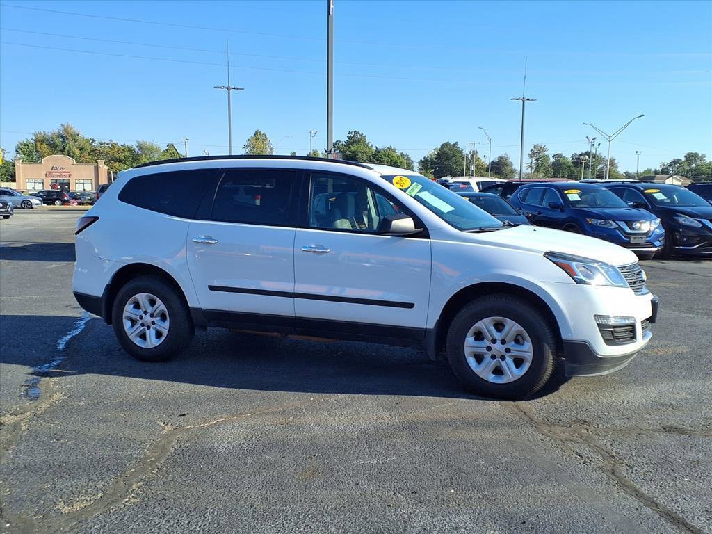 Used 2017 Chevrolet Traverse LS SUV