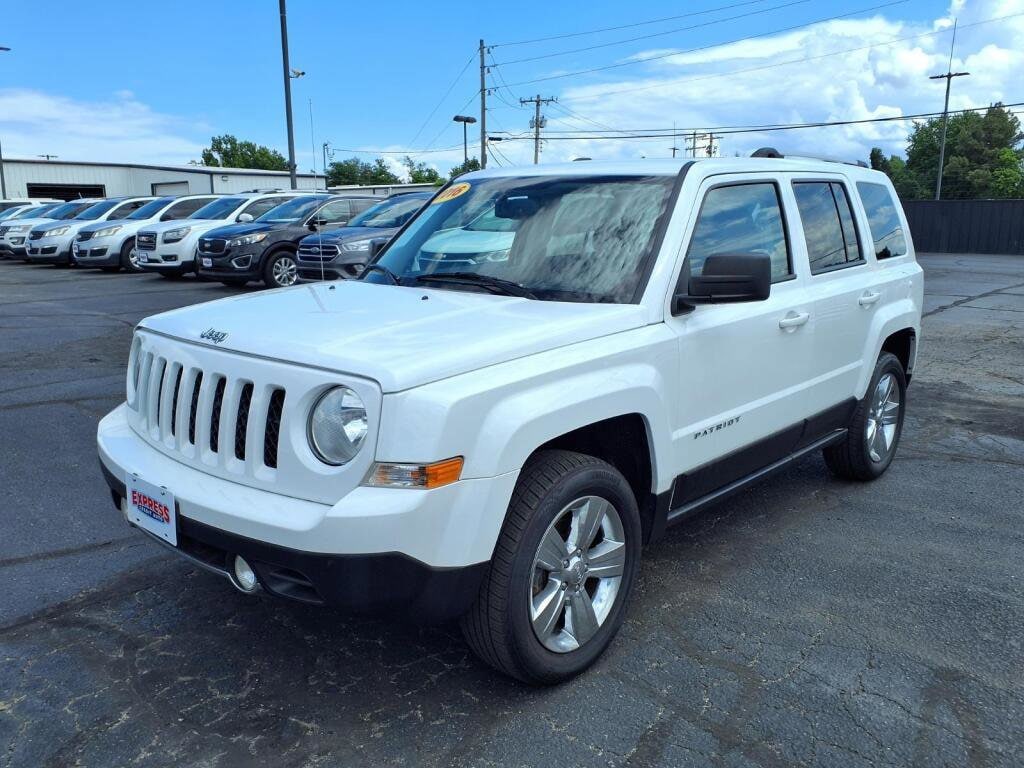 2016 Jeep Patriot Latitude 4X4's photo