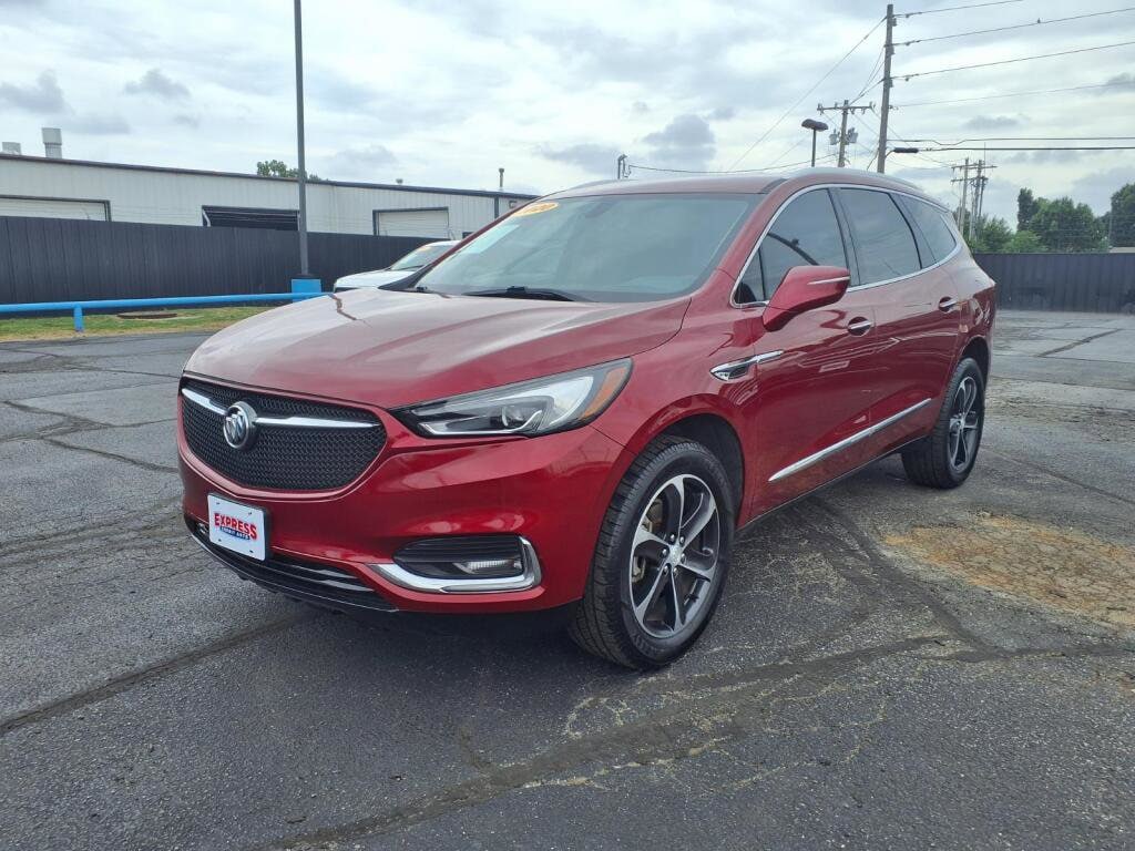 2020 Buick Enclave Essence's photo