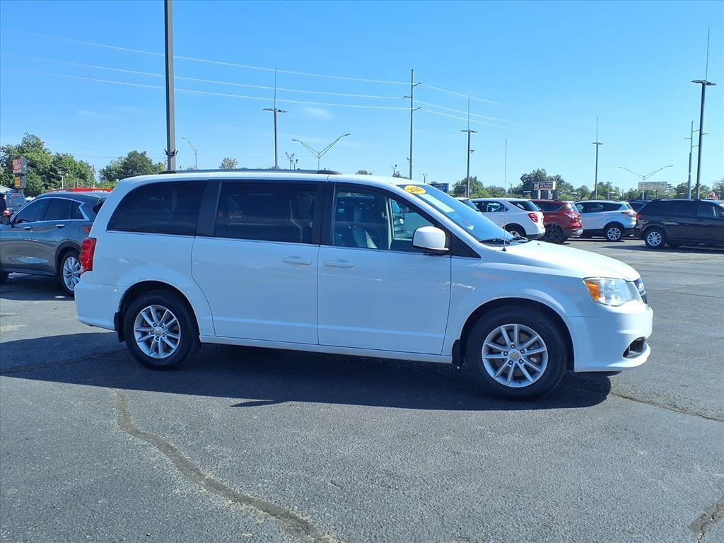 Used 2020 Dodge Grand Caravan SXT Van Passenger Van