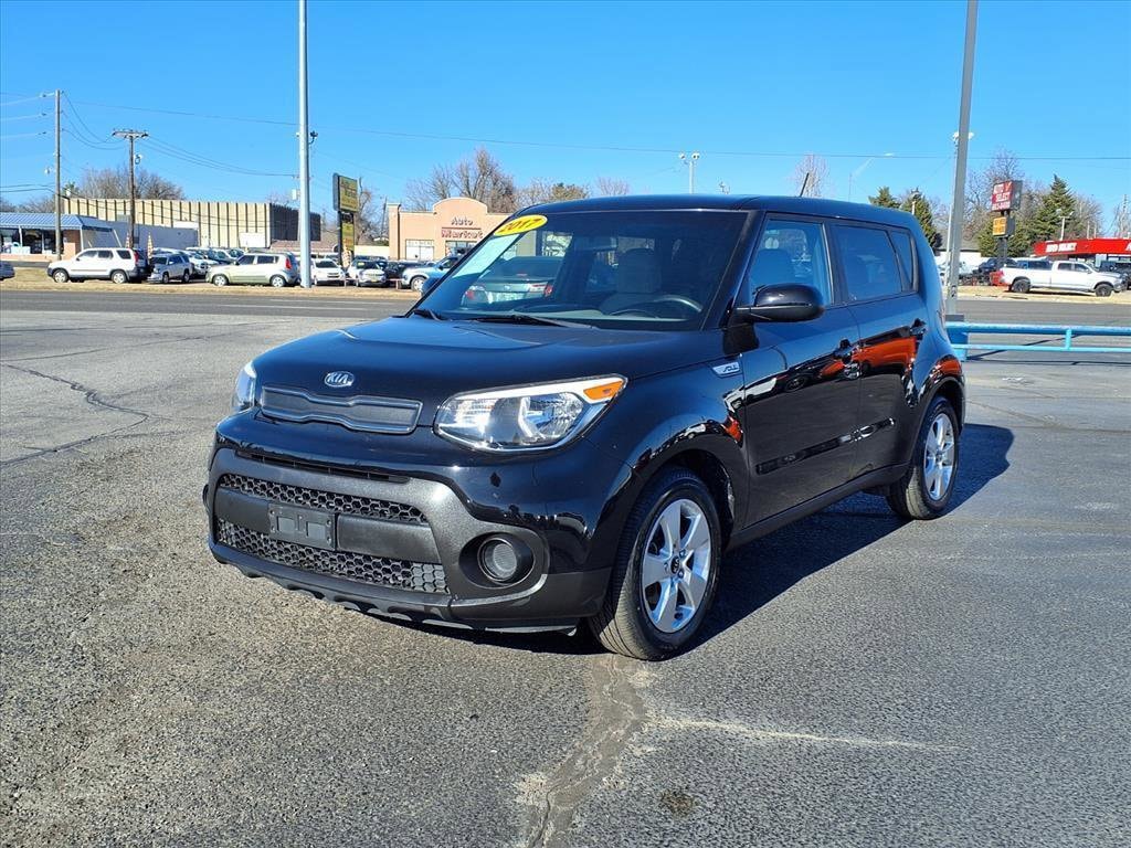 2017 Kia Soul Base's photo